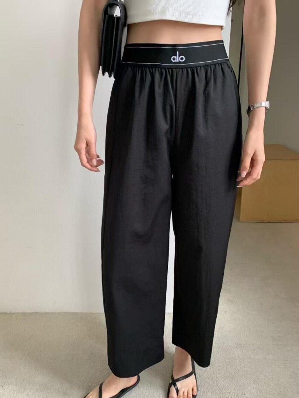 NWT💎ALO Yoga Black Suit Up Pants👩‍🎨Wide Leg 30-inch inseam Regular Fit